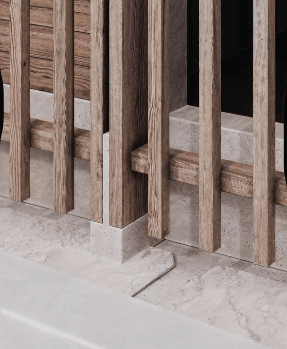 Détail pied de façade